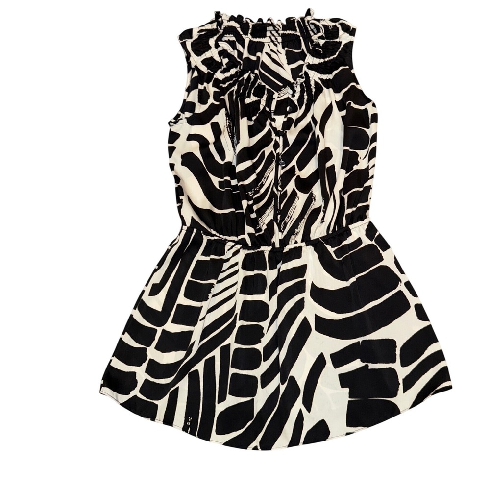Kenneth Cole New York Woman's Black White Abstract Geometric Ruffle Neck Blouse